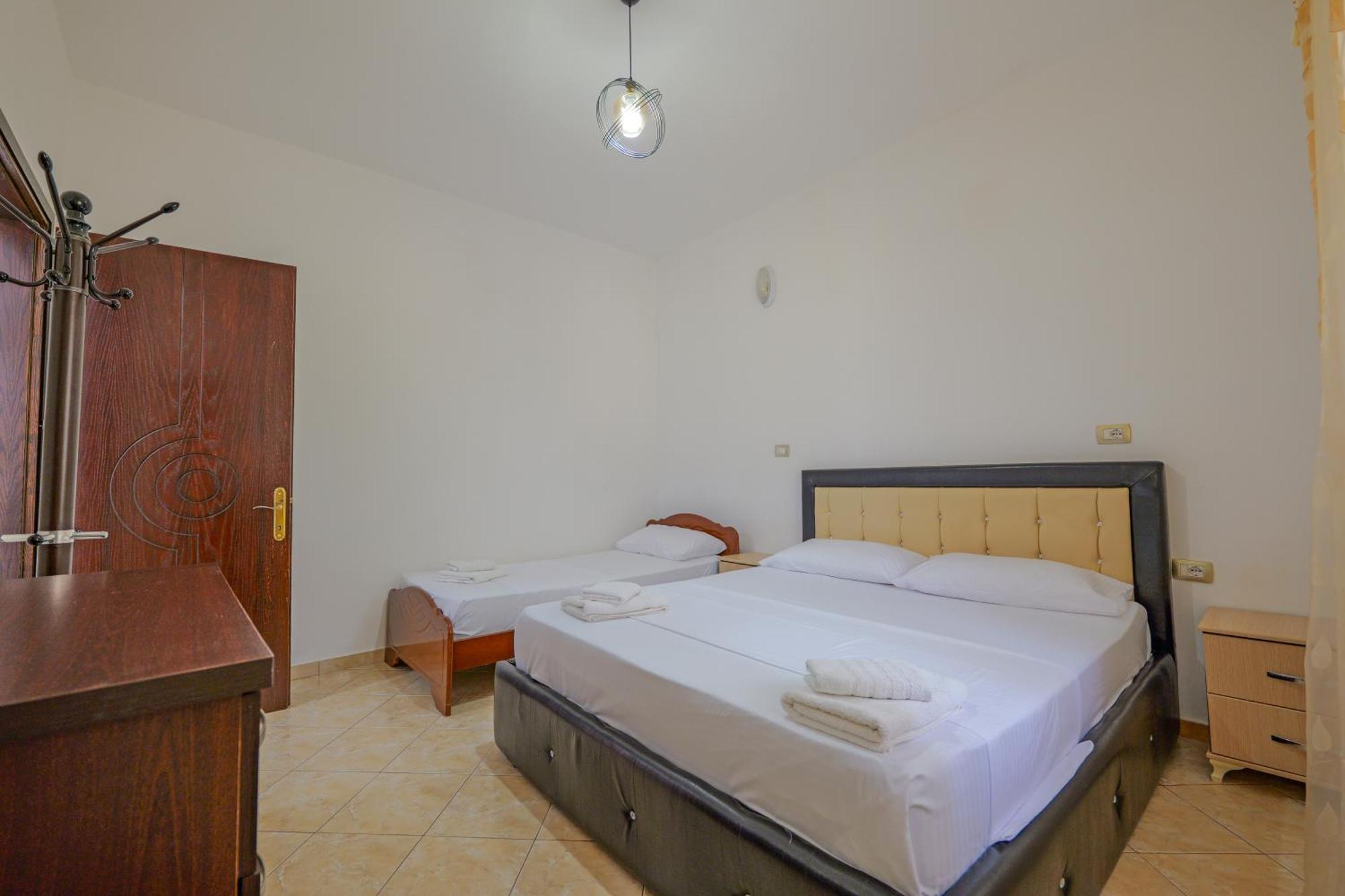 Brahimi Guest House Εξαμίλιο Εξωτερικό φωτογραφία