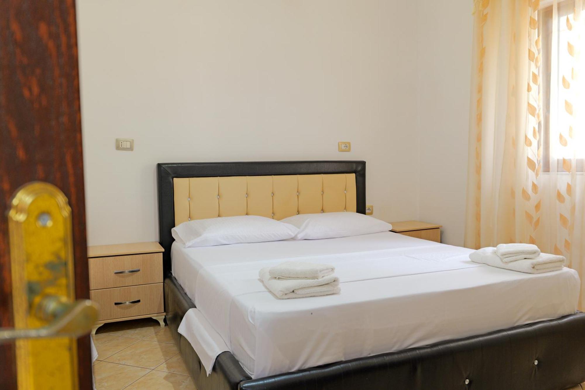 Brahimi Guest House Εξαμίλιο Εξωτερικό φωτογραφία